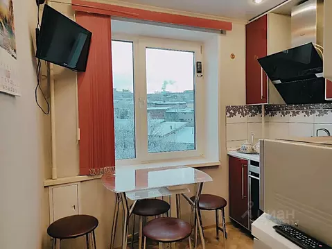 2-к кв. Мурманская область, Мурманск Каменная ул., 2к3 (44.1 м)