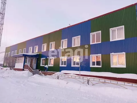 Склад в Ямало-Ненецкий АО, Пуровский район, Уренгой пгт, Территория ...