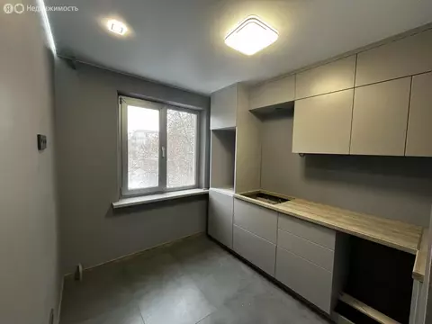 3-комнатная квартира: Челябинск, улица Калинина, 1 (66.2 м)