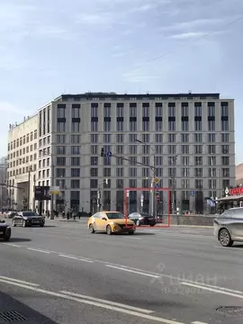 Торговая площадь в Москва Ленинский просп., 2 (81 м)