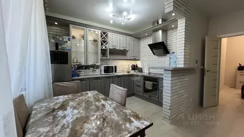 2-к кв. Красноярский край, Красноярск Взлетная ул., 7К (60.0 м)