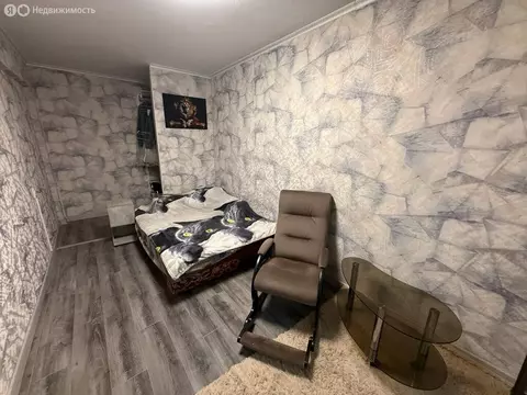 3-комнатная квартира: Санкт-Петербург, улица Руставели, 32 (55.9 м)