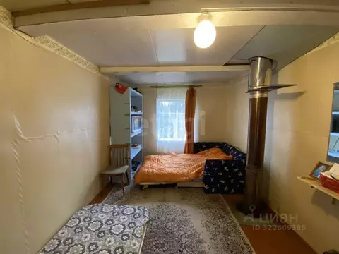 Дом в Ленинградская область, Киришский район, Кусинское с/пос, ...