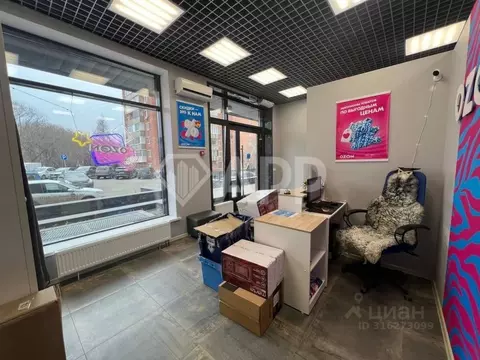 Помещение свободного назначения в Удмуртия, Ижевск Удмуртская ул., ...