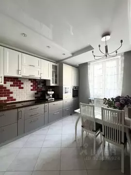 3-к кв. Санкт-Петербург наб. Реки Смоленки, 3к2 (92.3 м)