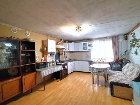 Дом в Волгоградская область, Ленинский район, с. Царев ул. Гагарина ...