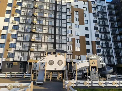 2-к кв. Саратовская область, Саратов ул. 1-я Благодатная, 1 (61.6 м)