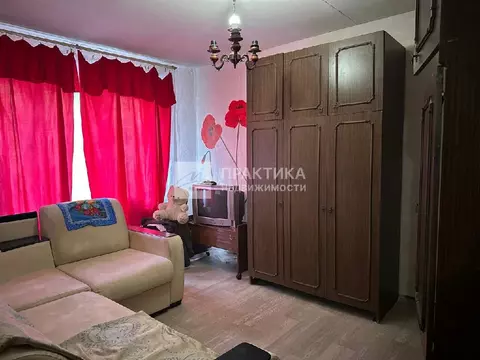 Продается 2-комнатная квартира