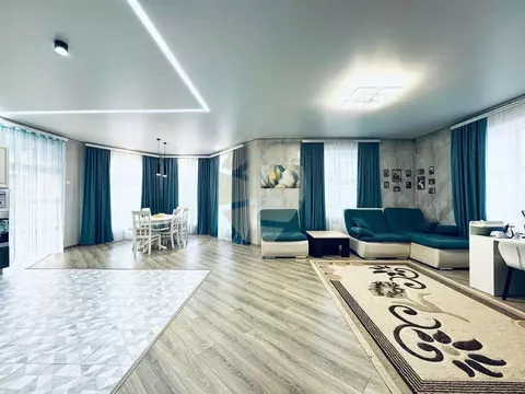 Дом в Белгородская область, Старый Оскол просп. Александра Невского ...