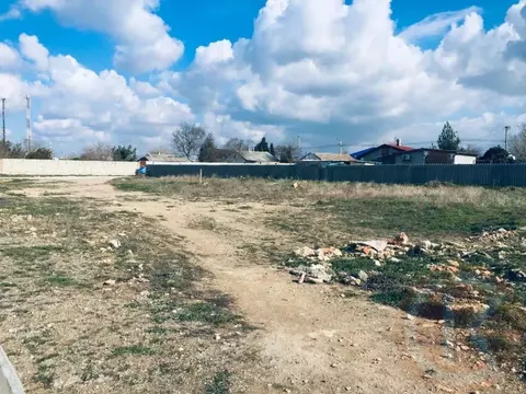 Участок в Крым, Черноморский район, Оленевское с/пос, с. Оленевка ул. ...