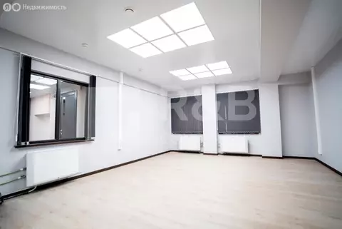 Помещение свободного назначения (4096 м)