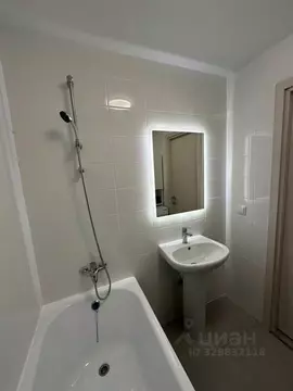 3-к кв. Москва ул. Добролюбова, 8к1 (50.0 м)