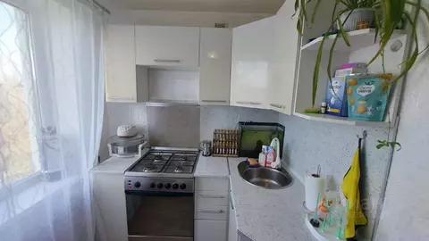 2-к кв. Краснодарский край, Ейск Коммунистическая ул., 49/7 (38.8 м)