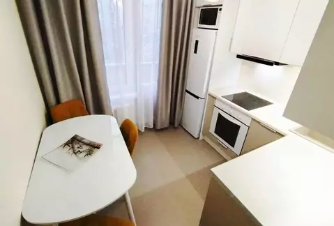 2-к кв. Москва Ельнинская ул., 13 (45.0 м)