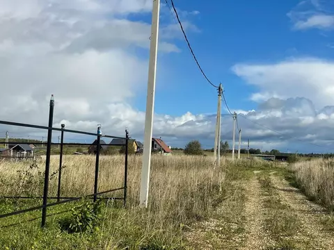 Участок в Ленинградская область, Ломоносовский район, Кипенское с/пос, ...