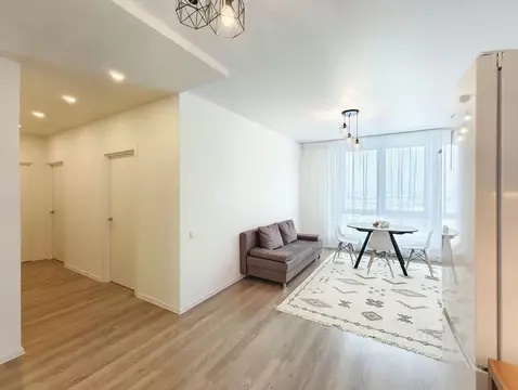 4-к кв. Тюменская область, Тюмень ул. Юрия Рогачева, 9к2 (80.0 м)