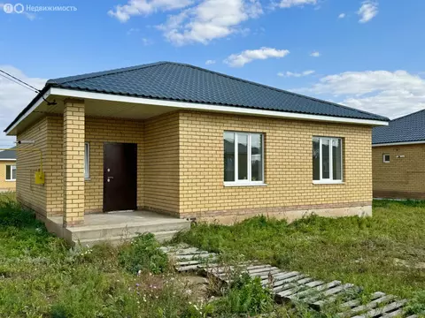 Дом в Оренбургский район, село Благословенка (95 м)