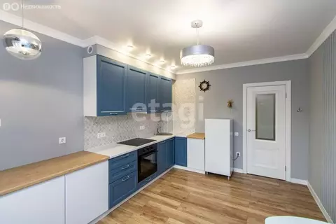 2-комнатная квартира: Тюмень, улица Семакова, 21 (81.5 м)