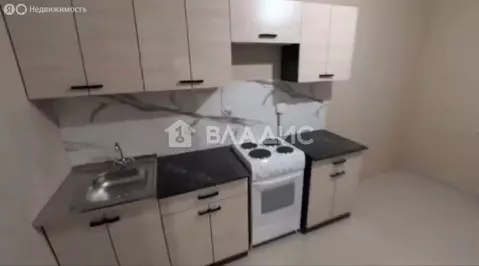 3-комнатная квартира: Санкт-Петербург, Ленинский проспект, 68 (75.9 м)