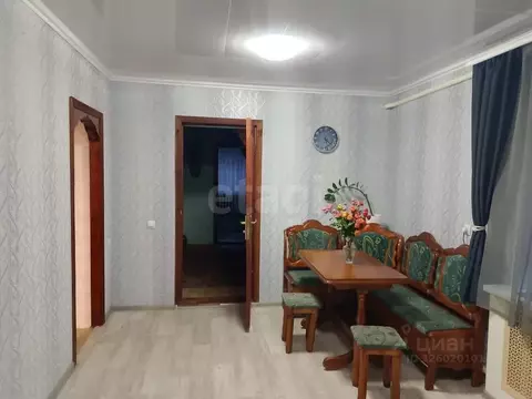 Дом в Курская область, Курский район, Полевской сельсовет, д. Ельково ...