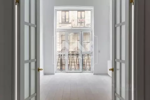 3-к кв. Санкт-Петербург Поварской пер., 13 (91.8 м)