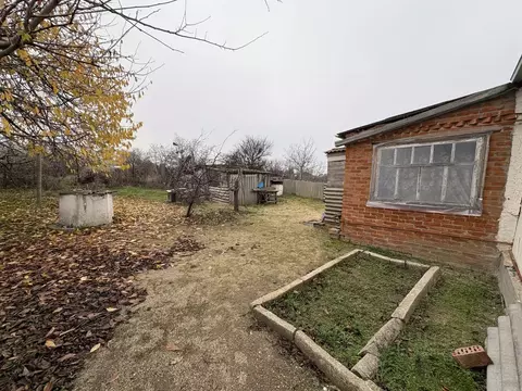 Дом в Краснодарский край, Ейский район, Должанская ст-ца Октябрьская ...