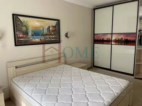 2-к кв. Новосибирская область, Новосибирск ул. Кирова, 46 (83.0 м)