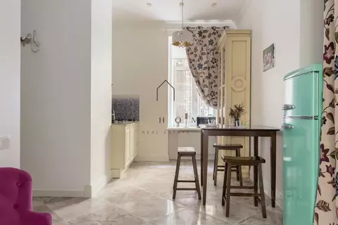 2-к кв. Санкт-Петербург Кирочная ул., 24 (57.0 м)