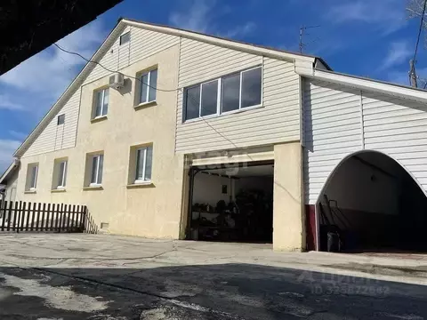 Дом в Свердловская область, Екатеринбург ул. Предельная, 46 (449 м)