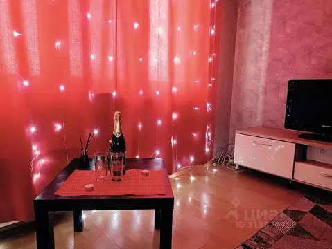 1-к кв. Кемеровская область, Кемерово просп. Химиков, 51 (35.0 м)