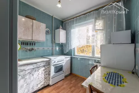 2-к кв. Крым, Симферополь ул. Героев Сталинграда, 35 (51.0 м)