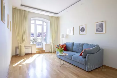 6-к кв. Санкт-Петербург ул. Восстания, 51 (200.0 м)