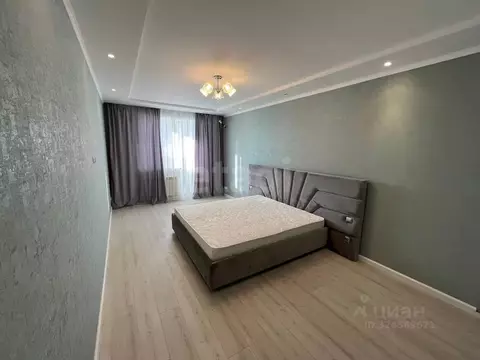 2-к кв. Самарская область, Самара просп. Карла Маркса, 4Б (71.8 м)