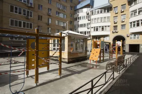 3-к кв. Тюменская область, Тюмень ул. 8 Марта, 2 (122.0 м)