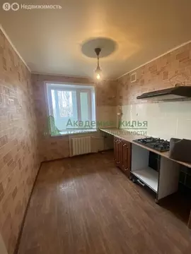 3-комнатная квартира: Энгельс, улица Колотилова, 14 (57.8 м)