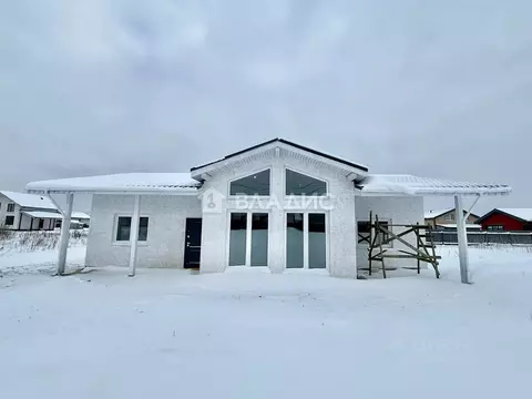 Дом в Ленинградская область, Гатчинский муниципальный округ, д. ...