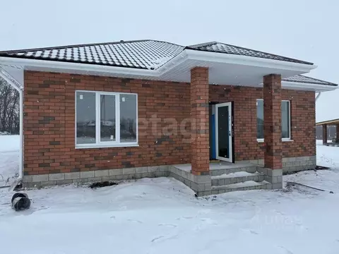 Дом в Белгородская область, Белгородский район, Пушкарское с/пос, с. ...