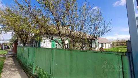 Участок в Краснодарский край, Динской район, Новотитаровская ст-ца ...