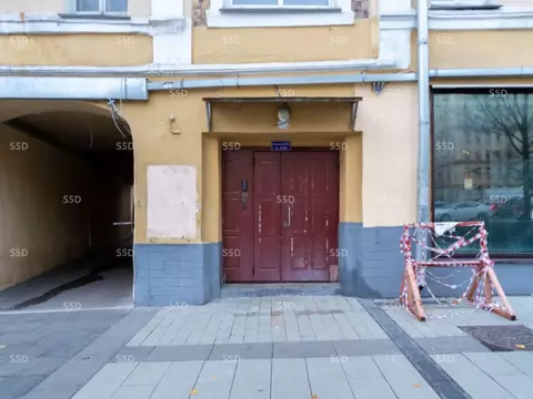 Торговая площадь в Москва ул. Земляной Вал, 6С1 (200 м)