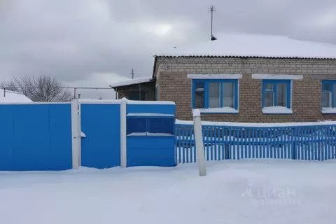 Дом в Оренбургская область, Саракташский район, Новочеркасский ...