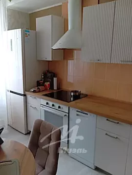 Продается 2-комнатная квартира