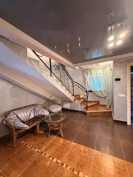 Дом в Пермский край, Пермь Южноуральская ул., 75 (256 м)