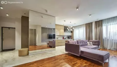 2-комнатная квартира: Симферополь, улица Воровского, 24А (60.7 м)