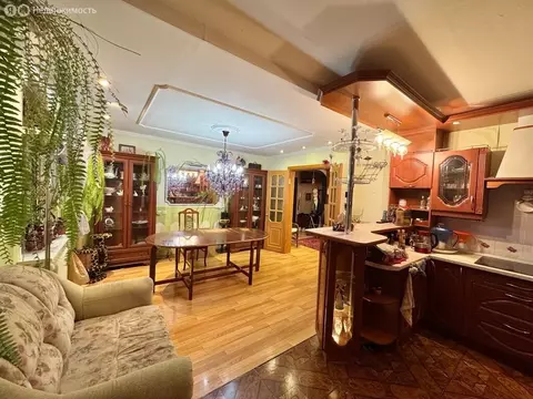 3-комнатная квартира: Кириши, проспект Ленина, 49 (93.9 м)