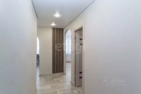 2-к кв. Тюменская область, Тобольск 10-й мкр, 9 (36.4 м)