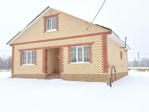 Дом в Ярославская область, Некрасовское рп ул. Свободы, 3 (100 м)