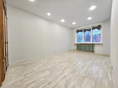 1-к кв. Кировская область, Киров ул. Екатерины Кочкиной, 10 (39.0 м)