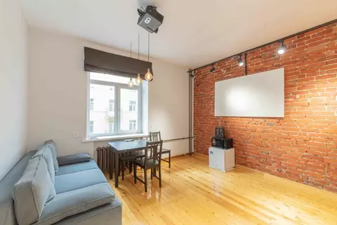 3-к кв. Владимирская область, Владимир Дворянская ул., 13 (74.0 м)