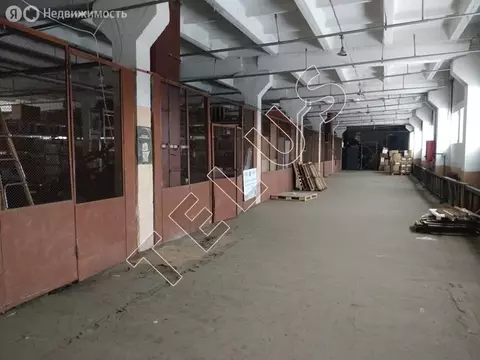 Склад (1008 м)