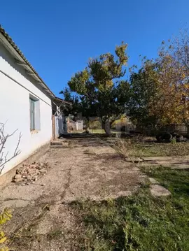 Дом в Крым, Черноморский район, Межводненское с/пос, с. Новоульяновка ...
